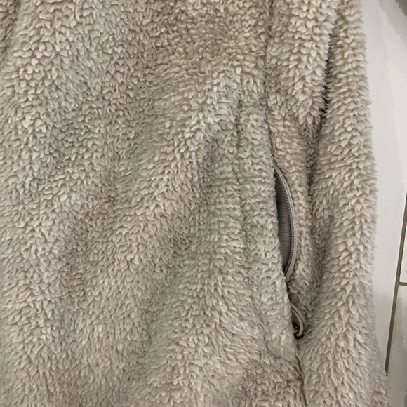 The North Face Women’s Bone Tan Plush Fleece Osito Jacket Size M - Picture 4 of 7